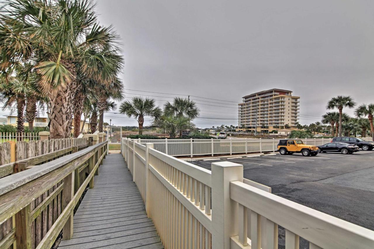 Beachfront Destin Condo With Pool And Harbor View! Exterior photo